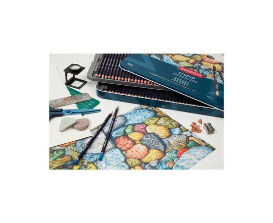 Карандаши цветные Derwent Studio, 12 цветов (5010255713476), изображение 2 Карандаши цветные Derwent Studio, 12 цветов (5010255713476), изображение 2