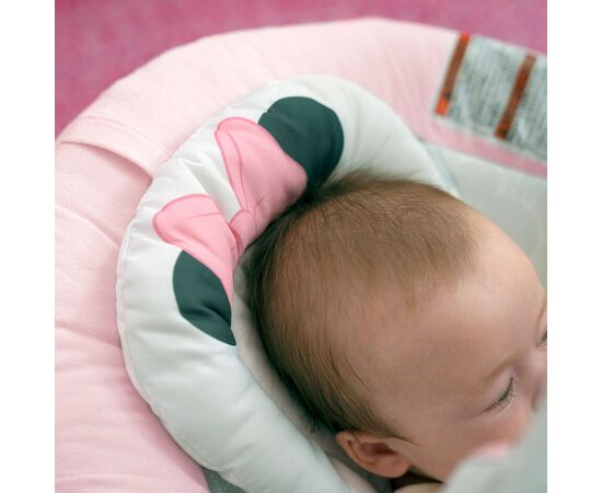 Кресло-качалка Bright Starts Minnie Mouse Rosy Skies (12206), изображение 5 Кресло-качалка Bright Starts Minnie Mouse Rosy Skies (12206), изображение 5