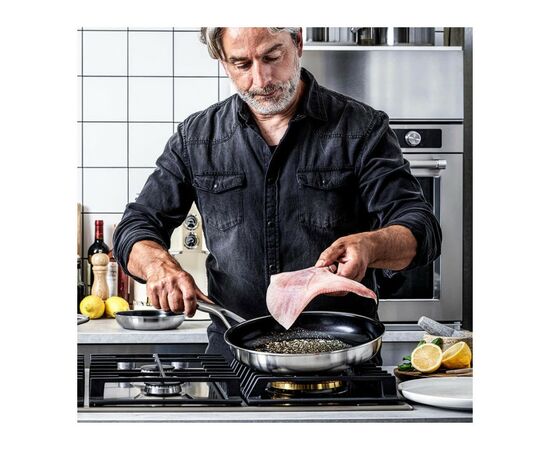 Сковорода KitchenAid MSS 28 см з керамічним покриттям (CC004950-001), изображение 5 Сковорода KitchenAid MSS 28 см з керамічним покриттям (CC004950-001), изображение 5