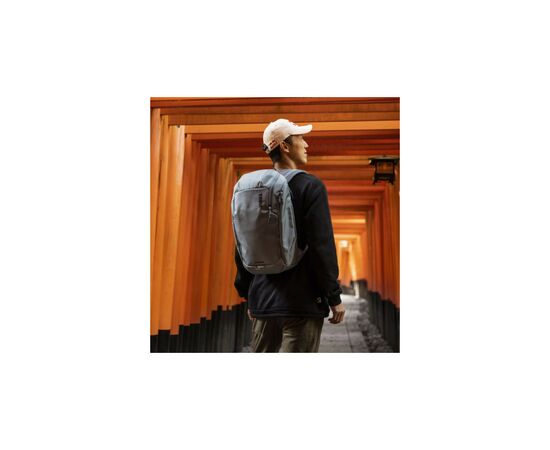 Рюкзак для ноутбука Thule 15.6" Chasm 26L TCHB-215 Pond Gray (3204984), изображение 6 Рюкзак для ноутбука Thule 15.6" Chasm 26L TCHB-215 Pond Gray (3204984), изображение 6