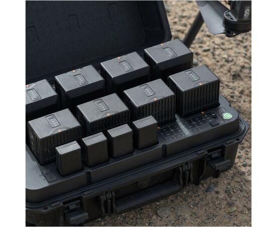 Зарядний пристрій для дрона DJI BS65 для акумуляторів квадрокоптера Matr (CP.EN.00000464.02), зображення 6 Зарядний пристрій для дрона DJI BS65 для акумуляторів квадрокоптера Matr (CP.EN.00000464.02), зображення 6