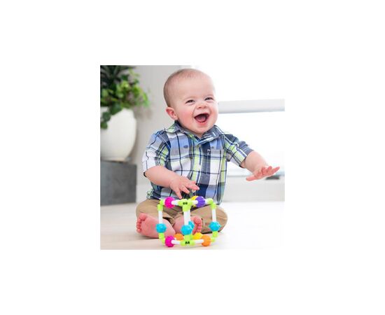 Погремушка Fat Brain Toys прорезыватель тактильный Кубби Quubi (F296ML), изображение 4 Погремушка Fat Brain Toys прорезыватель тактильный Кубби Quubi (F296ML), изображение 4