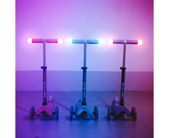 Самокат Micro Mini Deluxe Magic Aqua LED (MMD131), изображение 7 Самокат Micro Mini Deluxe Magic Aqua LED (MMD131), изображение 7