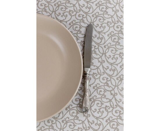 Скатерть Прованс непромокаемая Simfoni Капучино вензель D-136 см (033619), изображение 6 Скатерть Прованс непромокаемая Simfoni Капучино вензель D-136 см (033619), изображение 6