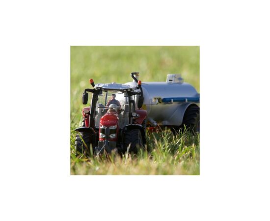 Спецтехника Britains Трактор Massey Ferguson 6718 S 1:32 (43235), изображение 3 Спецтехника Britains Трактор Massey Ferguson 6718 S 1:32 (43235), изображение 3