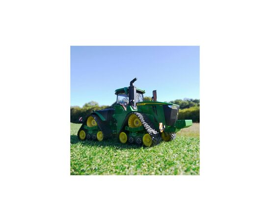 Спецтехника Britains Трактор John Deere 9RX 640, 1:32 (43300), изображение 6 Спецтехника Britains Трактор John Deere 9RX 640, 1:32 (43300), изображение 6
