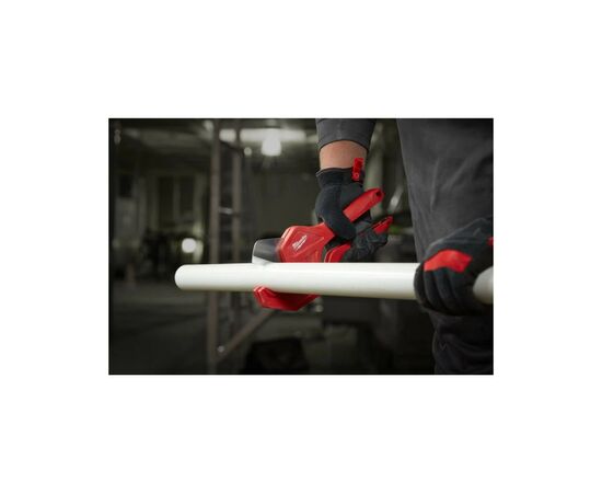 Труборез Milwaukee для ПВХ труб, с храповым механизмом, 42мм (4932464172), изображение 4 Труборез Milwaukee для ПВХ труб, с храповым механизмом, 42мм (4932464172), изображение 4