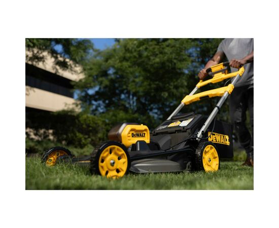 Газонокосилка DeWALT XR FLEXVOLT 54 В Li-lon, 53 см (без АКБ та ЗП) (DCMWSP550N), изображение 9 Газонокосилка DeWALT XR FLEXVOLT 54 В Li-lon, 53 см (без АКБ та ЗП) (DCMWSP550N), изображение 9