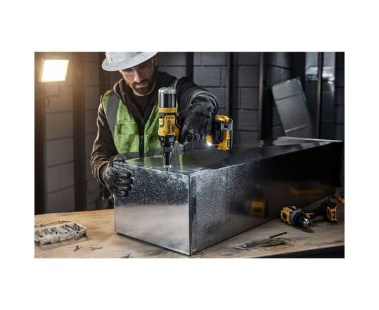 Заклепочник DeWALT 18 В XR Li-Ion, 10 kN, d.закл.=2.4-4.8 мм (без АКБ и ЗУ) (DCF403NT), изображение 10 Заклепочник DeWALT 18 В XR Li-Ion, 10 kN, d.закл.=2.4-4.8 мм (без АКБ и ЗУ) (DCF403NT), изображение 10