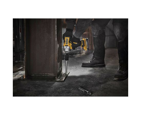 Гайковерт DeWALT 18 В XR Li-lon, 1626 Нм, 2x5Ah PowerStack, TSTAK (DCF961H2T), изображение 8 Гайковерт DeWALT 18 В XR Li-lon, 1626 Нм, 2x5Ah PowerStack, TSTAK (DCF961H2T), изображение 8