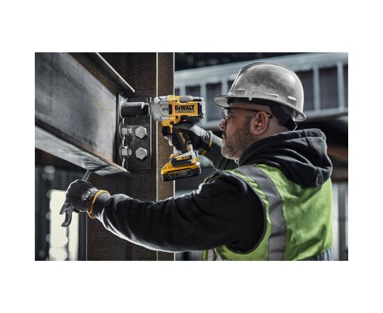 Гайковерт DeWALT 18 В XR Li-lon, 1626 Нм, 2x5Ah PowerStack, TSTAK (DCF961H2T), изображение 9 Гайковерт DeWALT 18 В XR Li-lon, 1626 Нм, 2x5Ah PowerStack, TSTAK (DCF961H2T), изображение 9