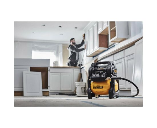 Компрессор DeWALT безмасляный, 18 B XR Li-lon, 48 л/мин (без АКБ и ЗУ) (DCC1018N), изображение 7 Компрессор DeWALT безмасляный, 18 B XR Li-lon, 48 л/мин (без АКБ и ЗУ) (DCC1018N), изображение 7