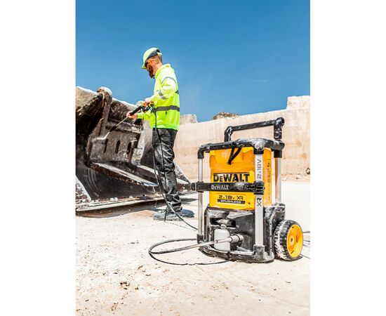 Мойка высокого давления DeWALT XR Li-Ion, 165 бар, шланг 6 м (без АКБ и ЗУ) (DCMPW1600N), изображение 10 Мойка высокого давления DeWALT XR Li-Ion, 165 бар, шланг 6 м (без АКБ и ЗУ) (DCMPW1600N), изображение 10