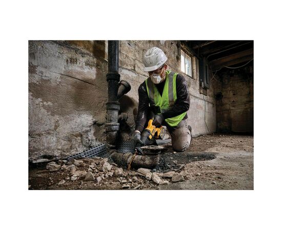 Сабельная пила DeWALT 54В XR FLEXVOLT Li-lon, 0 - 3000 ход/мин, 3.54 кг, TSTAK (без АКБ и ЗУ) (DCS389NT), изображение 11 Сабельная пила DeWALT 54В XR FLEXVOLT Li-lon, 0 - 3000 ход/мин, 3.54 кг, TSTAK (без АКБ и ЗУ) (DCS389NT), изображение 11