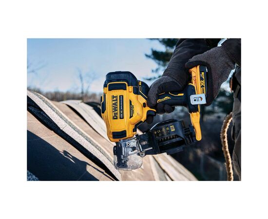 Гвоздезабиватель DeWALT 18В XR Li-Ion 2x2Ah,3.85 кг, TSTAK (DCN45RND2), изображение 10 Гвоздезабиватель DeWALT 18В XR Li-Ion 2x2Ah,3.85 кг, TSTAK (DCN45RND2), изображение 10
