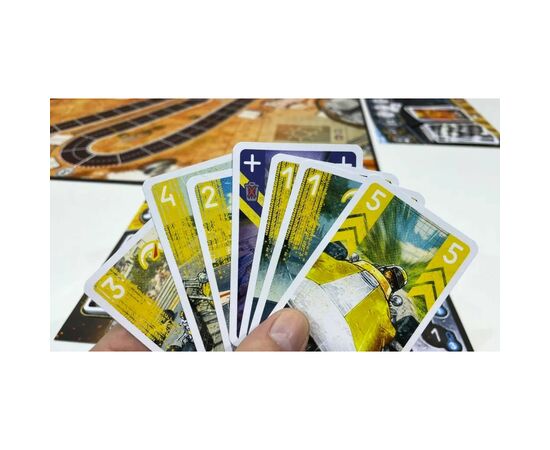 Настольная игра Lord of Boards Турбо: Жара на треке (Heat: Pedal to the metal) (LOB2301UA), изображение 7 Настольная игра Lord of Boards Турбо: Жара на треке (Heat: Pedal to the metal) (LOB2301UA), изображение 7