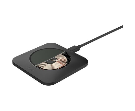 Зарядное устройство Belkin 15W Pad Easy Align Black (WIA007VFBK), изображение 6 Зарядное устройство Belkin 15W Pad Easy Align Black (WIA007VFBK), изображение 6