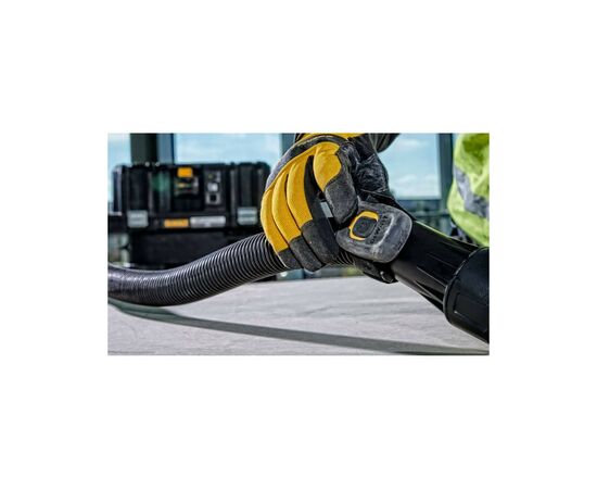 Пылесос строительный DeWALT 54В XR FLEXVOLT Li-lon, длина шланга 2.4 м, 7.5 кг, 2x6Ah (DCV586MT2), изображение 6 Пылесос строительный DeWALT 54В XR FLEXVOLT Li-lon, длина шланга 2.4 м, 7.5 кг, 2x6Ah (DCV586MT2), изображение 6