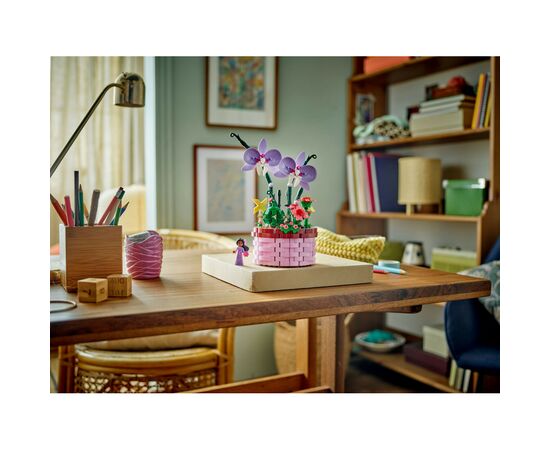 Конструктор LEGO Disney Princess Classic Квітковий горщик Ізабели 641 деталь (43237), зображення 10 Конструктор LEGO Disney Princess Classic Квітковий горщик Ізабели 641 деталь (43237), зображення 10