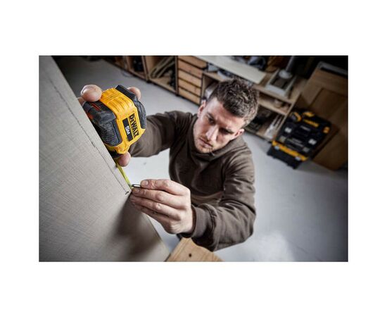 Рулетка DeWALT COMPACT, 5мх28мм. (DWHT38114-0), изображение 3 Рулетка DeWALT COMPACT, 5мх28мм. (DWHT38114-0), изображение 3