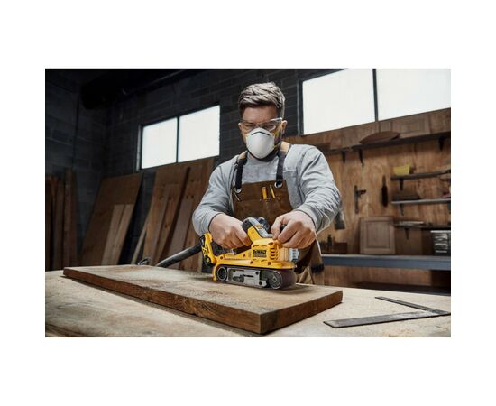 Шлифовальная машина DeWALT XR Li-Ion 18 В 2x5Ah, 198-320 м/мин, лента 75х533 мм (DCW220P2), изображение 11 Шлифовальная машина DeWALT XR Li-Ion 18 В 2x5Ah, 198-320 м/мин, лента 75х533 мм (DCW220P2), изображение 11