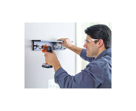 Отвертка аккумуляторная Black&Decker 3.6 В Li-Ion, 180 об/мин, реверс, подсветка, 0.4 кг (BDCSFS30C), изображение 6 Отвертка аккумуляторная Black&Decker 3.6 В Li-Ion, 180 об/мин, реверс, подсветка, 0.4 кг (BDCSFS30C), изображение 6