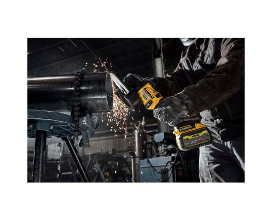 Шлифовальная машина DeWALT 54В XR Li-lon, 180 мм, 6500 об/мин (без АКБ и ЗУ) (DCG440N), изображение 3 Шлифовальная машина DeWALT 54В XR Li-lon, 180 мм, 6500 об/мин (без АКБ и ЗУ) (DCG440N), изображение 3