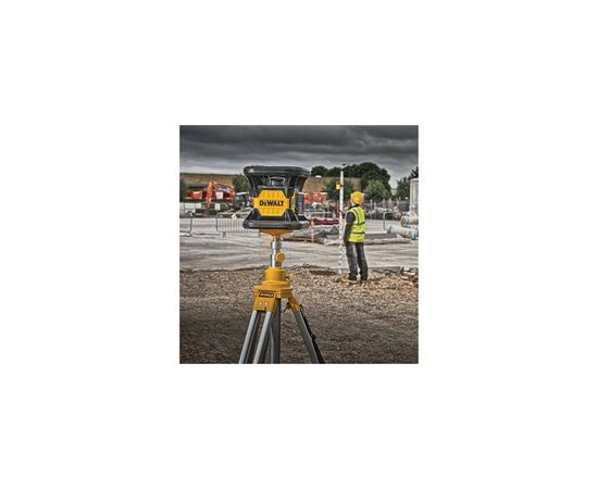Лазерный нивелир DeWALT ротационный, 18В XR Li-Ion, зелёный луч, 4.5 кг, 2Ah, ЗУ, кейс (DCE079D1G), изображение 6 Лазерный нивелир DeWALT ротационный, 18В XR Li-Ion, зелёный луч, 4.5 кг, 2Ah, ЗУ, кейс (DCE079D1G), изображение 6