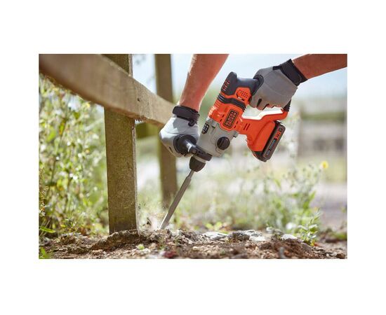 Перфоратор Black&Decker SDS-Plus,18 В, 1.2 Дж, 3 режима, 2.6 кг (без АКБ и ЗУ) (BCD900B), изображение 6 Перфоратор Black&Decker SDS-Plus,18 В, 1.2 Дж, 3 режима, 2.6 кг (без АКБ и ЗУ) (BCD900B), изображение 6