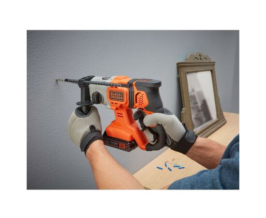 Перфоратор Black&Decker SDS-Plus,18 В, 1.2 Дж, 3 режима, 2.6 кг (без АКБ и ЗУ) (BCD900B), изображение 9 Перфоратор Black&Decker SDS-Plus,18 В, 1.2 Дж, 3 режима, 2.6 кг (без АКБ и ЗУ) (BCD900B), изображение 9