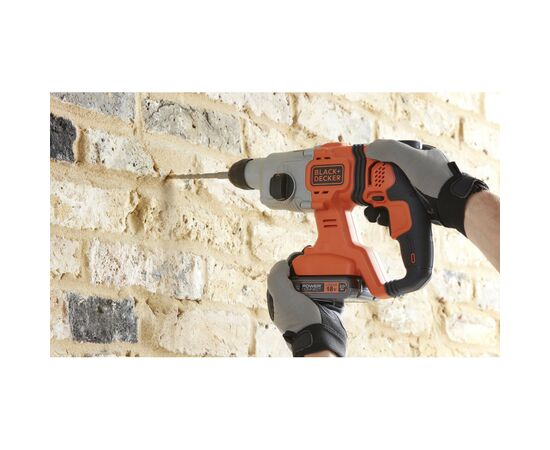 Перфоратор Black&Decker SDS-Plus,18 В, 2Ah, 1.2 Дж, 3 режима, сумка, 2.2 кг (BCD900D1S), изображение 6 Перфоратор Black&Decker SDS-Plus,18 В, 2Ah, 1.2 Дж, 3 режима, сумка, 2.2 кг (BCD900D1S), изображение 6