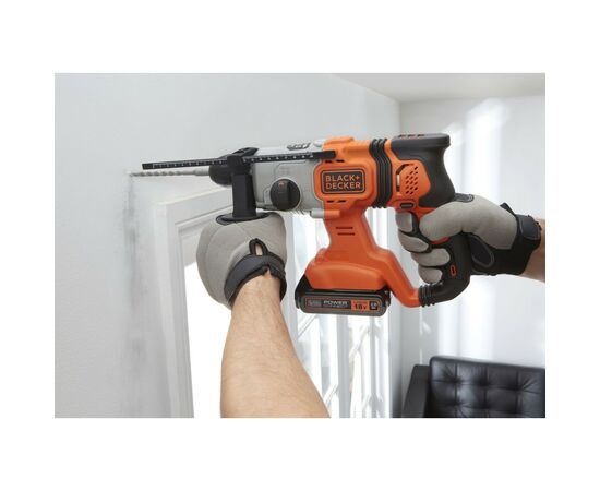 Перфоратор Black&Decker SDS-Plus,18 В, 2Ah, 1.2 Дж, 3 режима, сумка, 2.2 кг (BCD900D1S), изображение 7 Перфоратор Black&Decker SDS-Plus,18 В, 2Ah, 1.2 Дж, 3 режима, сумка, 2.2 кг (BCD900D1S), изображение 7