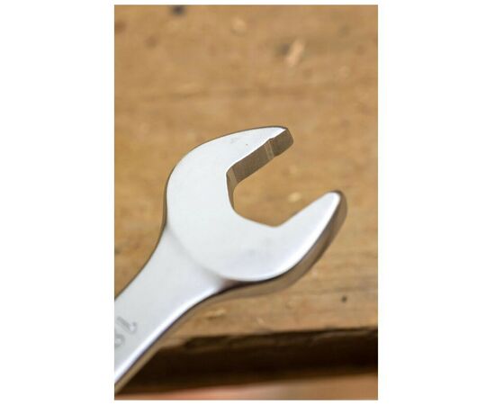 Ключ Stanley FATMAX ANTI SLIP комбинированный, 15 мм. (FMMT13038-0), изображение 6 Ключ Stanley FATMAX ANTI SLIP комбинированный, 15 мм. (FMMT13038-0), изображение 6