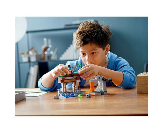 Конструктор LEGO Minecraft Закинута шахта (21166), зображення 10 Конструктор LEGO Minecraft Закинута шахта (21166), зображення 10