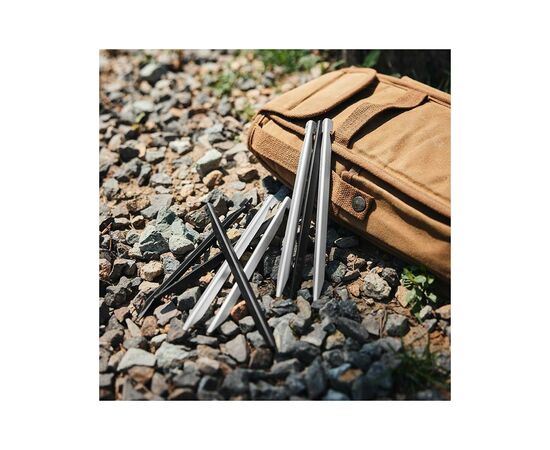 Комплект колышков Naturehike CNK2300ZP016 20 см чорні 8 шт (6976023921100), изображение 2 Комплект колышков Naturehike CNK2300ZP016 20 см чорні 8 шт (6976023921100), изображение 2