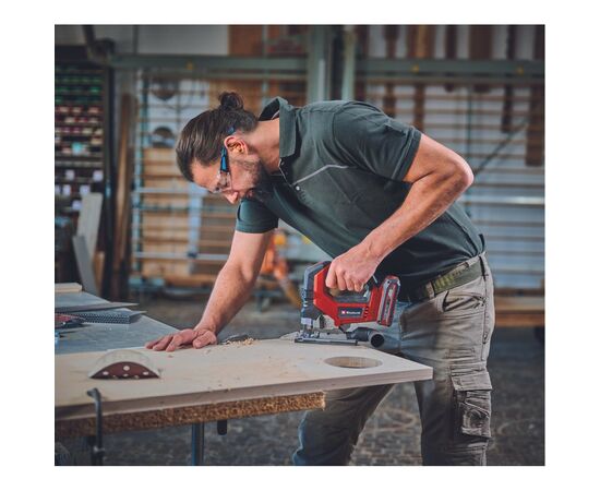 Электролобзик Bosch TP-JS 18/135 Li BL - Solo PXC, 18В, 3500об/мин (без АКБ и ЗУ) (4321260), изображение 3 Электролобзик Bosch TP-JS 18/135 Li BL - Solo PXC, 18В, 3500об/мин (без АКБ и ЗУ) (4321260), изображение 3