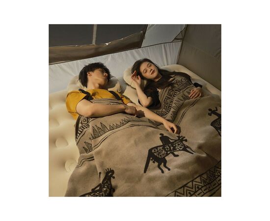 Матрас надувной Naturehike CNH23DZ10001 з помпою 200 х 150 см світло-коричневий (6976023929823), изображение 4 Матрас надувной Naturehike CNH23DZ10001 з помпою 200 х 150 см світло-коричневий (6976023929823), изображение 4