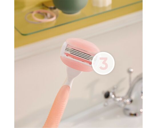 Бритва Gillette Venus Comfortglide Spa Breeze с 4 сменными картриджами (7702018469727), изображение 3 Бритва Gillette Venus Comfortglide Spa Breeze с 4 сменными картриджами (7702018469727), изображение 3