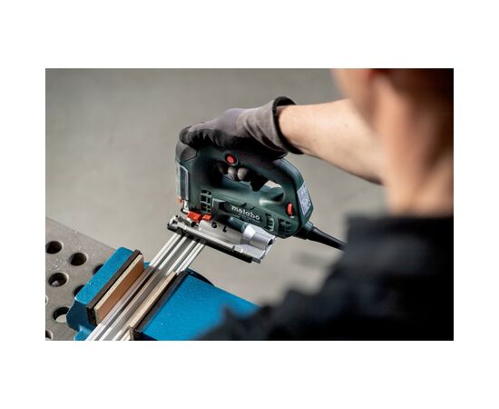 Электролобзик Metabo STEB 100 Quick, 710Вт, 1000-3100 об/мин (601110500), изображение 3 Электролобзик Metabo STEB 100 Quick, 710Вт, 1000-3100 об/мин (601110500), изображение 3