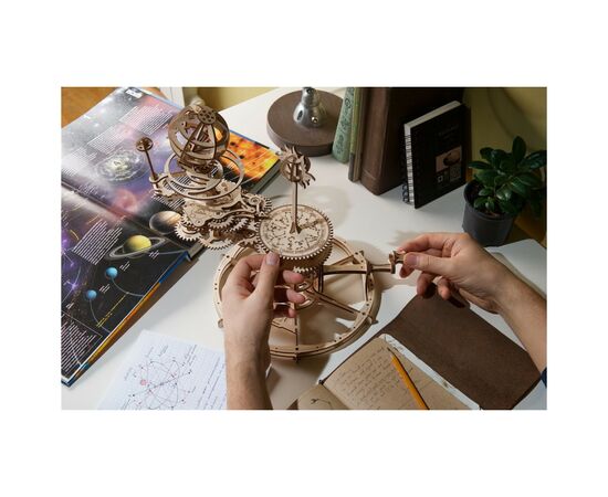 Конструктор Ugears механический Телурий (70167), изображение 10 Конструктор Ugears механический Телурий (70167), изображение 10