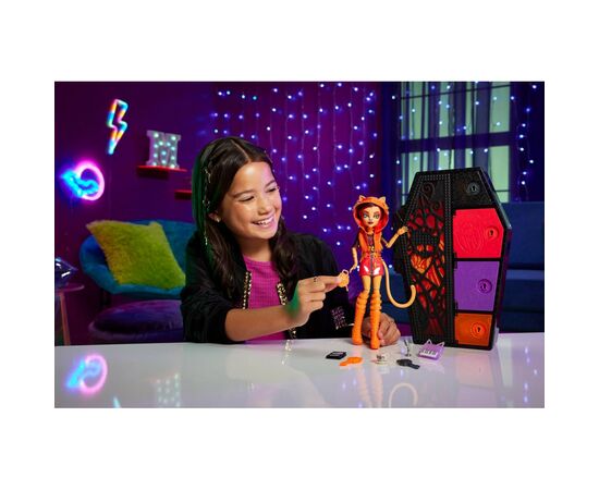 Кукла Monster High Неоновые и бомбезные Ужасно-секреты Торелай (HNF80), изображение 9 Кукла Monster High Неоновые и бомбезные Ужасно-секреты Торелай (HNF80), изображение 9