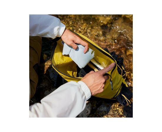 Гермомішок Naturehike -рюкзак CNH22BB003 25 л жовтий (6927595753927), зображення 7 Гермомішок Naturehike -рюкзак CNH22BB003 25 л жовтий (6927595753927), зображення 7