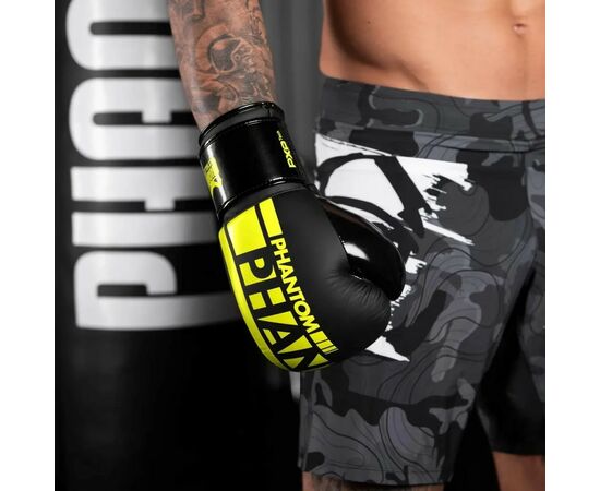 Боксерские перчатки Phantom Apex Elastic Neon Black/Yellow 16 унцій (PHBG2300-16), изображение 5 Боксерские перчатки Phantom Apex Elastic Neon Black/Yellow 16 унцій (PHBG2300-16), изображение 5