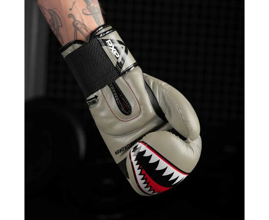 Боксерские перчатки Phantom Fight Squad Sand 16 унцій (PHBG2407-16), изображение 4 Боксерские перчатки Phantom Fight Squad Sand 16 унцій (PHBG2407-16), изображение 4