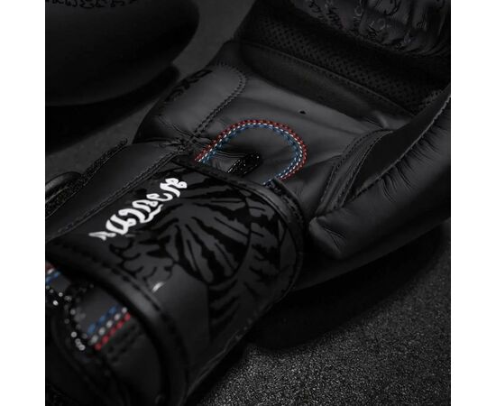 Боксерские перчатки Phantom Muay Thai Black 16 унцій (PHBG2329-16), изображение 5