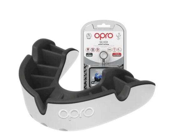 Капа Opro Silver доросла White/Black 102502005 (Silver_White/Black)