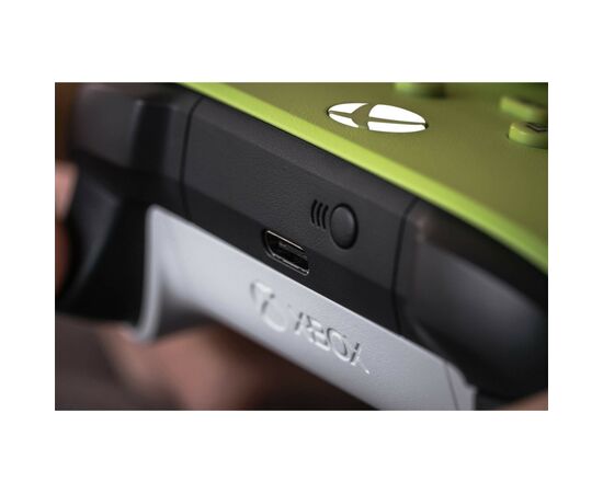 Геймпад Microsoft Wireless Electric Volt (QAU-00022), изображение 5 Геймпад Microsoft Wireless Electric Volt (QAU-00022), изображение 5