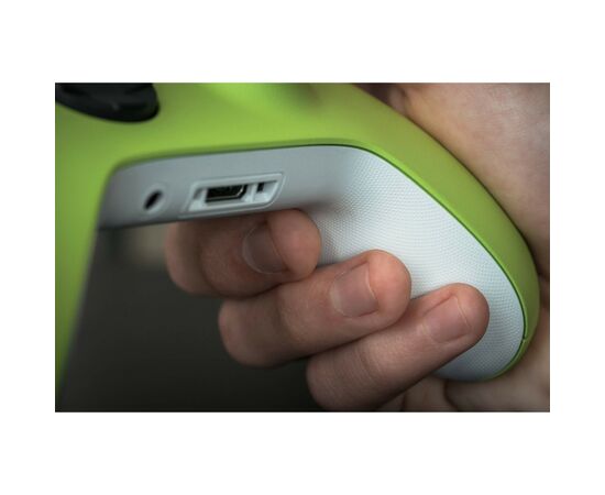 Геймпад Microsoft Wireless Electric Volt (QAU-00022), изображение 6 Геймпад Microsoft Wireless Electric Volt (QAU-00022), изображение 6