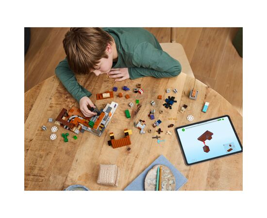 Конструктор LEGO Minecraft Заброшенная шахта в бесплодных землях (21263), изображение 10 Конструктор LEGO Minecraft Заброшенная шахта в бесплодных землях (21263), изображение 10
