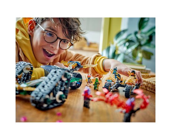 Конструктор LEGO Ninjago Комби-автомобиль команды ниндзя (71820), изображение 11 Конструктор LEGO Ninjago Комби-автомобиль команды ниндзя (71820), изображение 11